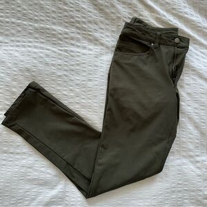 Lululemon ABC slim pants - olive green
